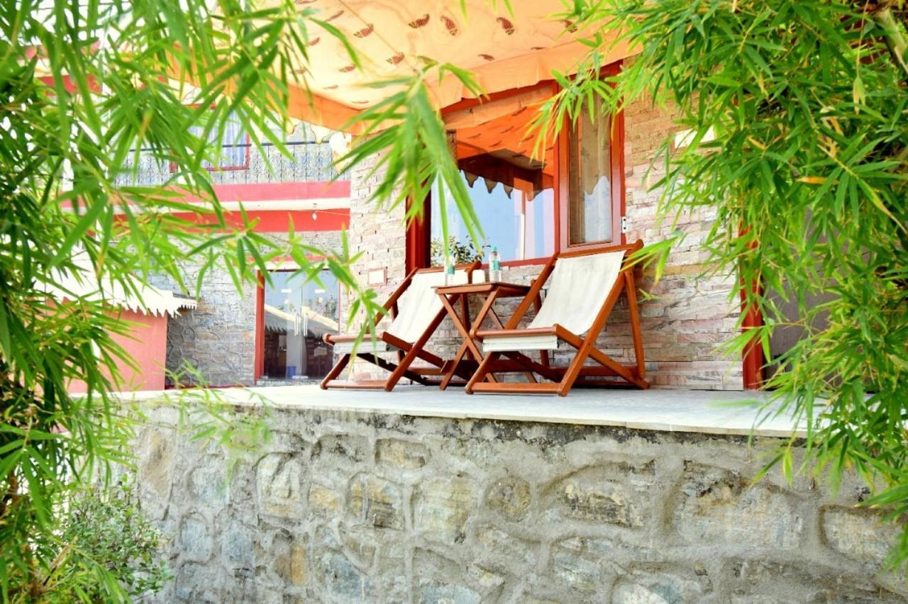 The Sky Imperial Jungle Camp Resort クンバルガル エクステリア 写真
